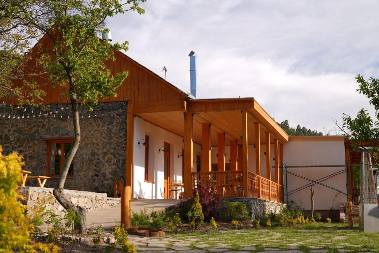 Toon Armeni Guest House Дилижан Экстерьер фото